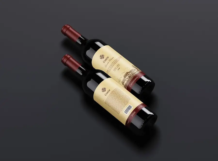 Üsküp Grande Reserve Carménère wine bottles